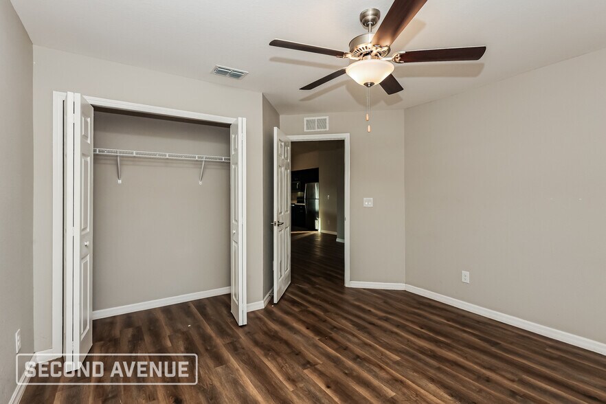 Building Photo - 3417 7th St SW