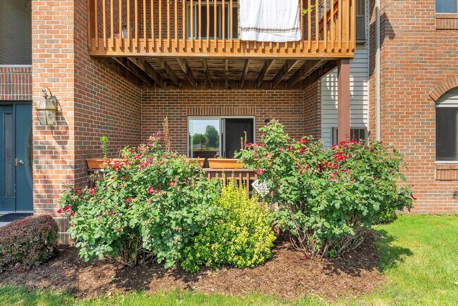 Building Photo - 2592 Eagles Cir