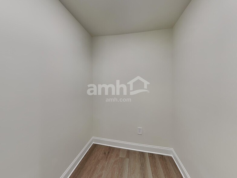 Building Photo - 3069 Ansley Place Rd