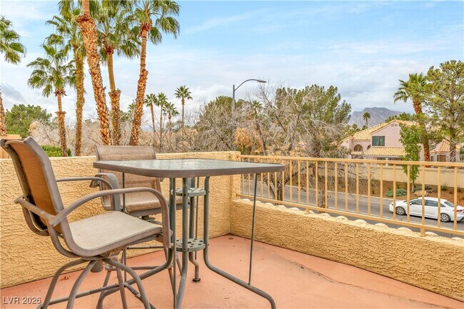 Building Photo - 2217 Harbor Cliff Dr