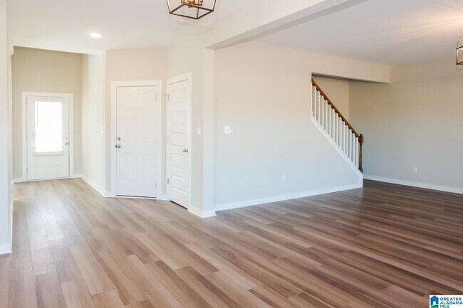 Building Photo - 111 FLINTLOCK Way