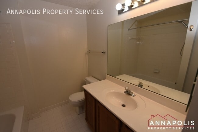 Building Photo - 2447 Warm Spring Way