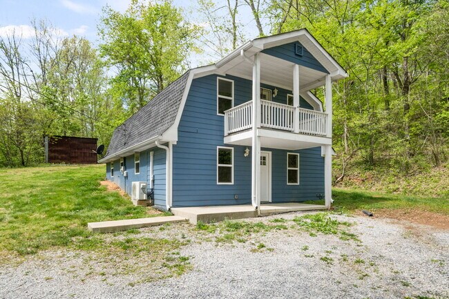 Building Photo - 3302 Possum Trot Rd