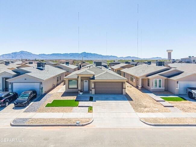 Building Photo - 12441 Polo Norte Dr