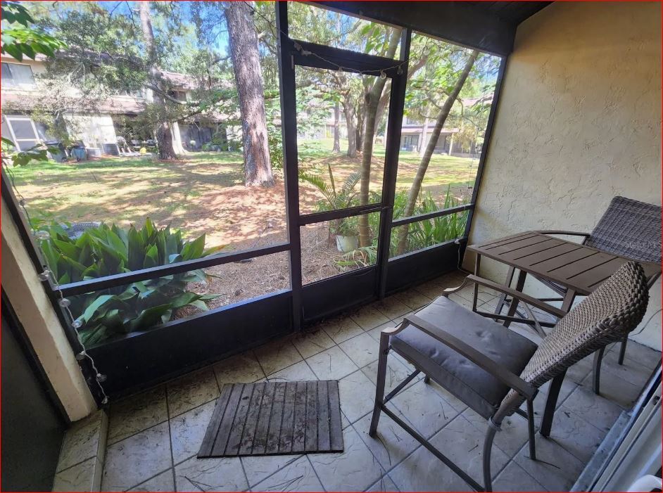 Rear Porch and Common Area - 2735 SW 35th Pl