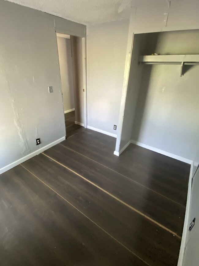Building Photo - MOBILE HOME FOR RENT