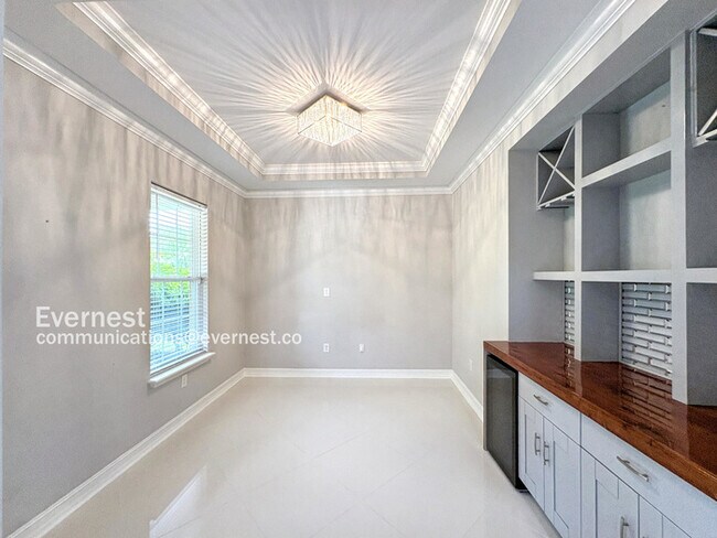 Building Photo - 28892 Perilli Pl