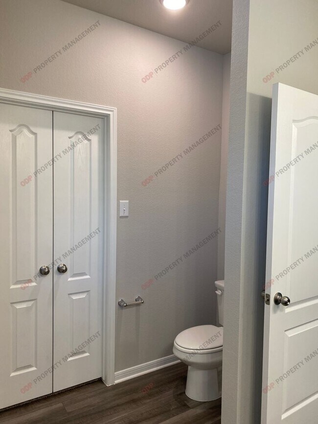 Building Photo - 4 bedroom home within Belton ISD!