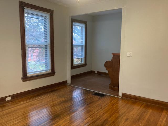 Building Photo - 2538 Ingleside Ave