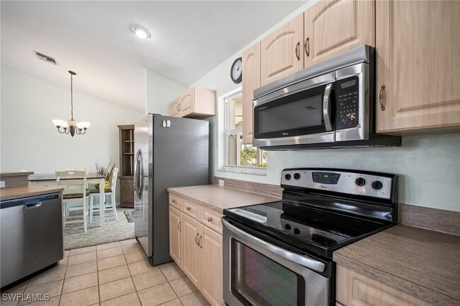 Building Photo - 8003 Buccaneer Dr