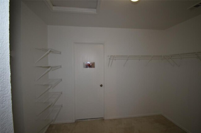 Building Photo - 2309 Jesse Owens Dr