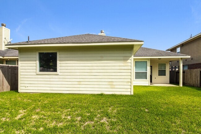 Building Photo - 11402 English Rose Trail