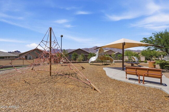 Building Photo - 12578 E Pivot Peak