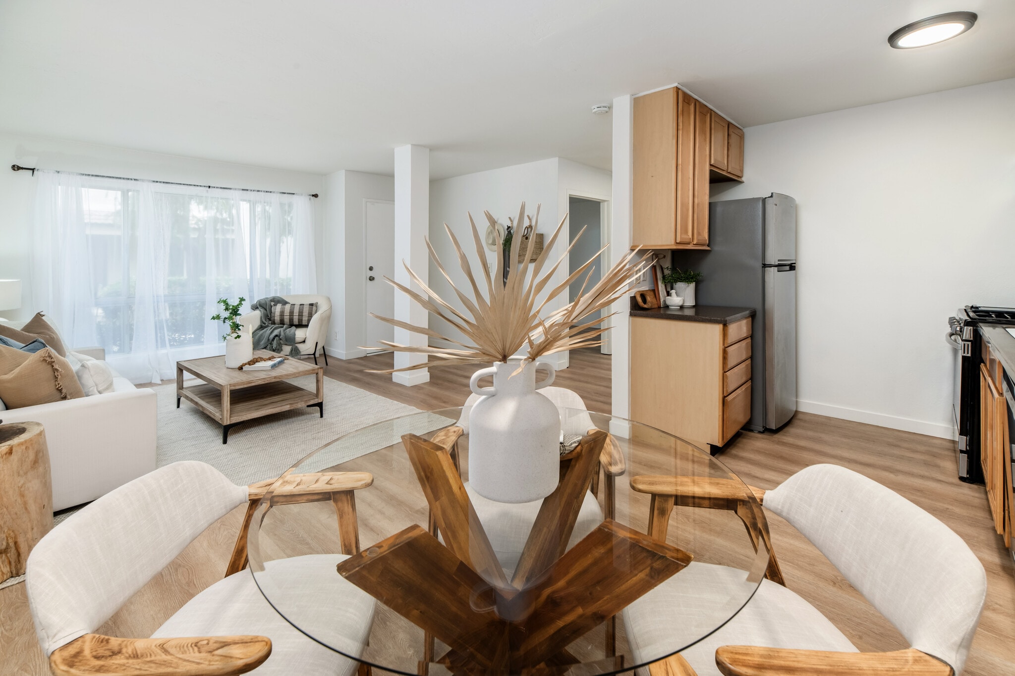 Building Photo - 13754 Mango Dr