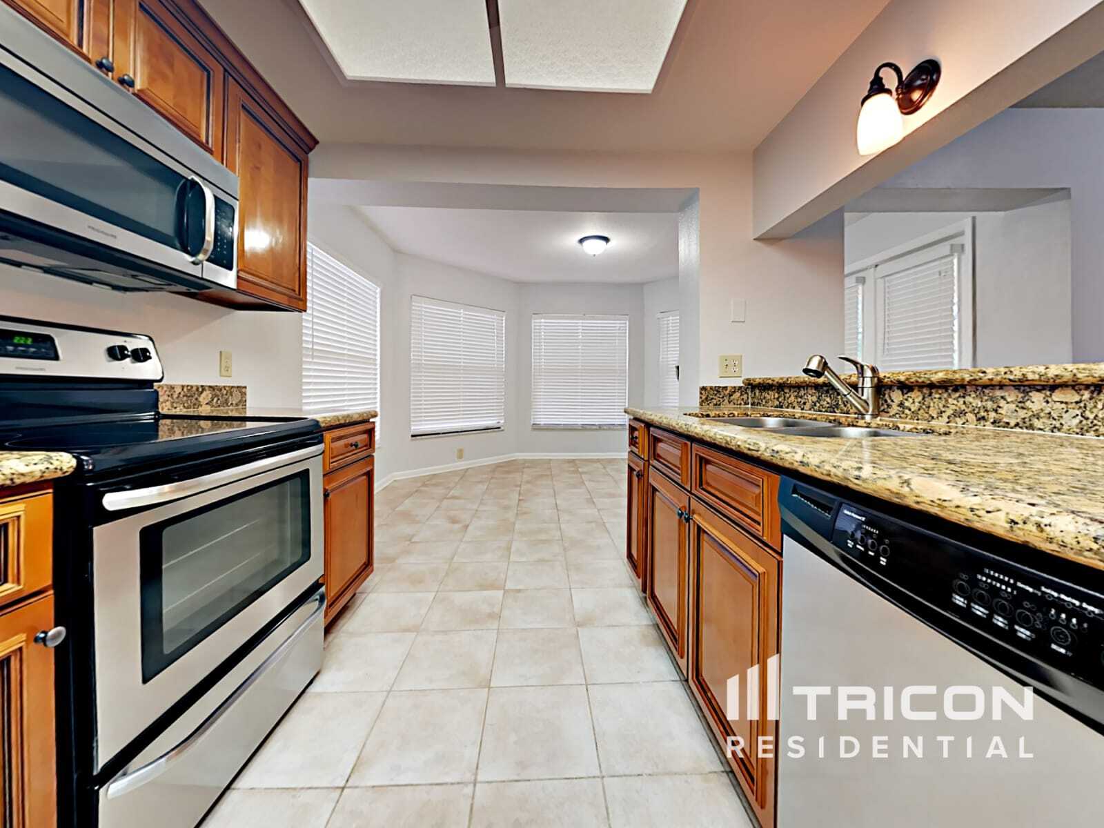 Building Photo - 2612 Bridle Dr