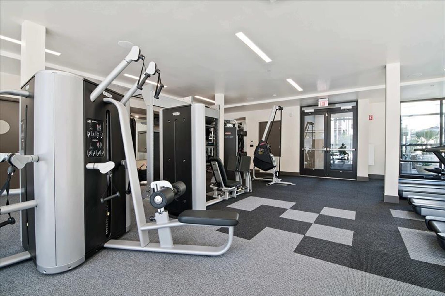 Building Photo - 1734 W El Camino Real