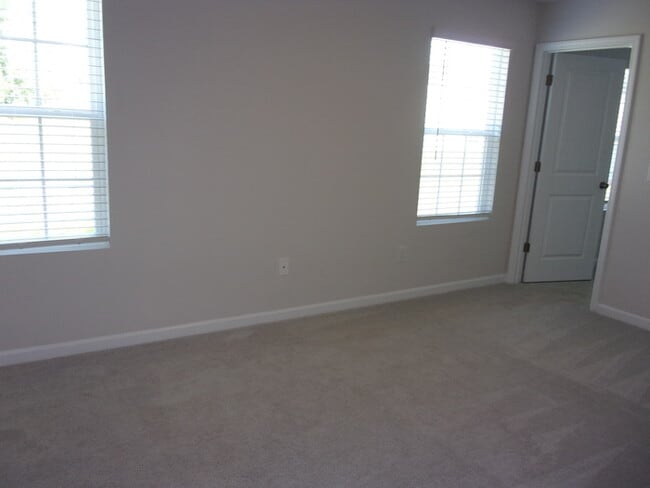 Building Photo - Recently Constructed 3 Bedroom 2 1/2 Bath Home in Walkers Mill