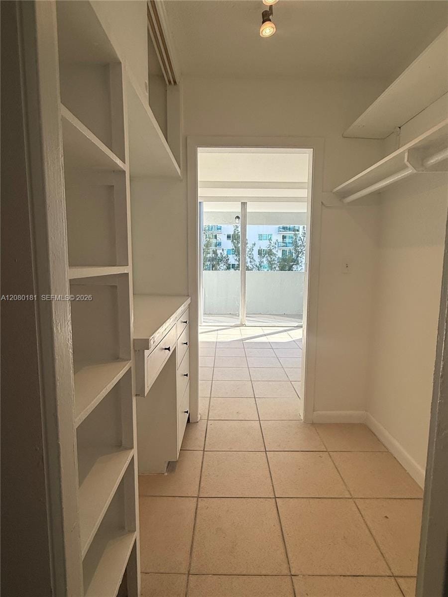Building Photo - 7545 E Treasure Dr