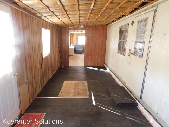 Building Photo - 2 br, 1 bath House - 3651 Old Greenville Road