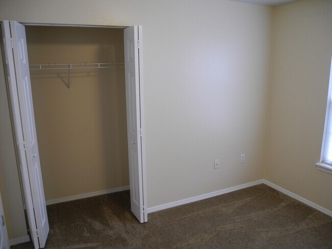 Building Photo - Condominium in Academy Commons