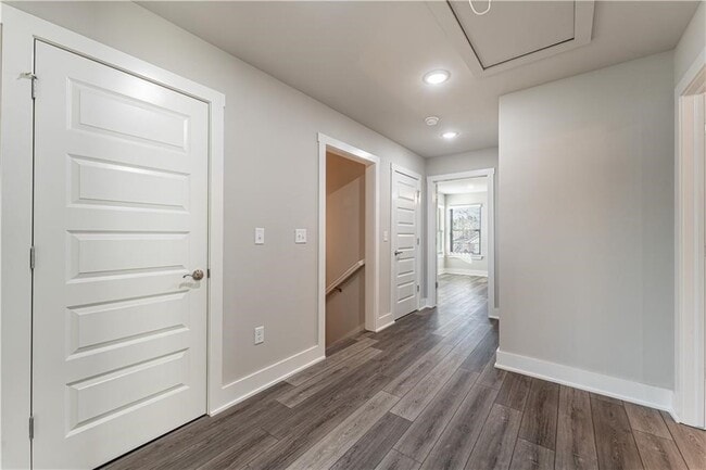 Building Photo - 507 W Arkansas St