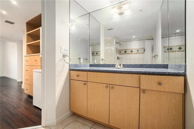 Building Photo - 199 14th St NE