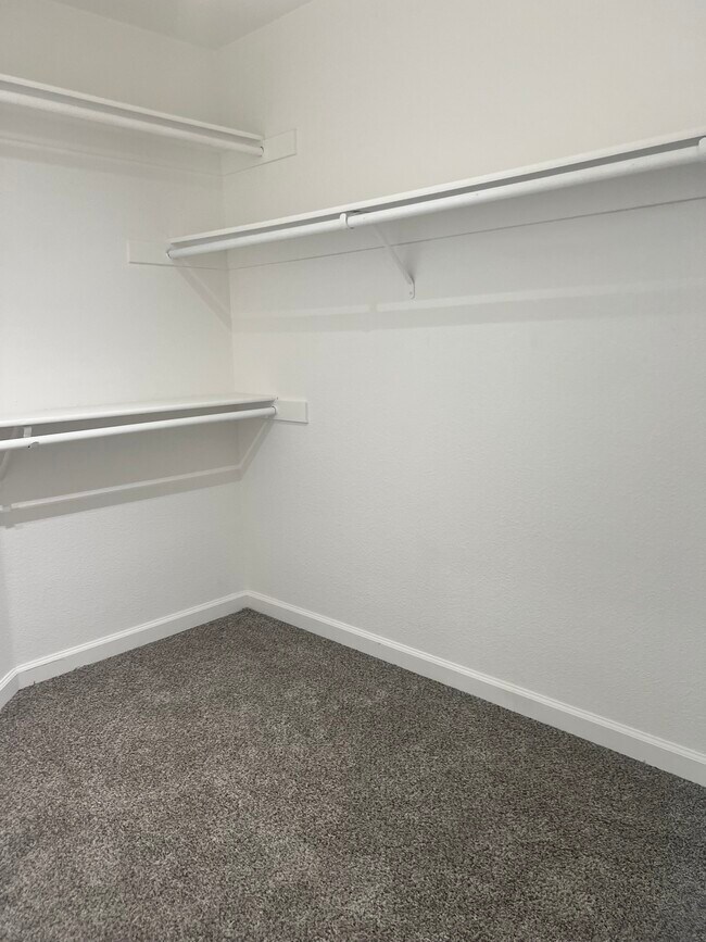 Building Photo - 15071 Cozumel Dr