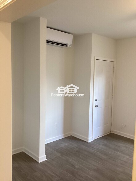 Building Photo - 3275 Long Iron Pl