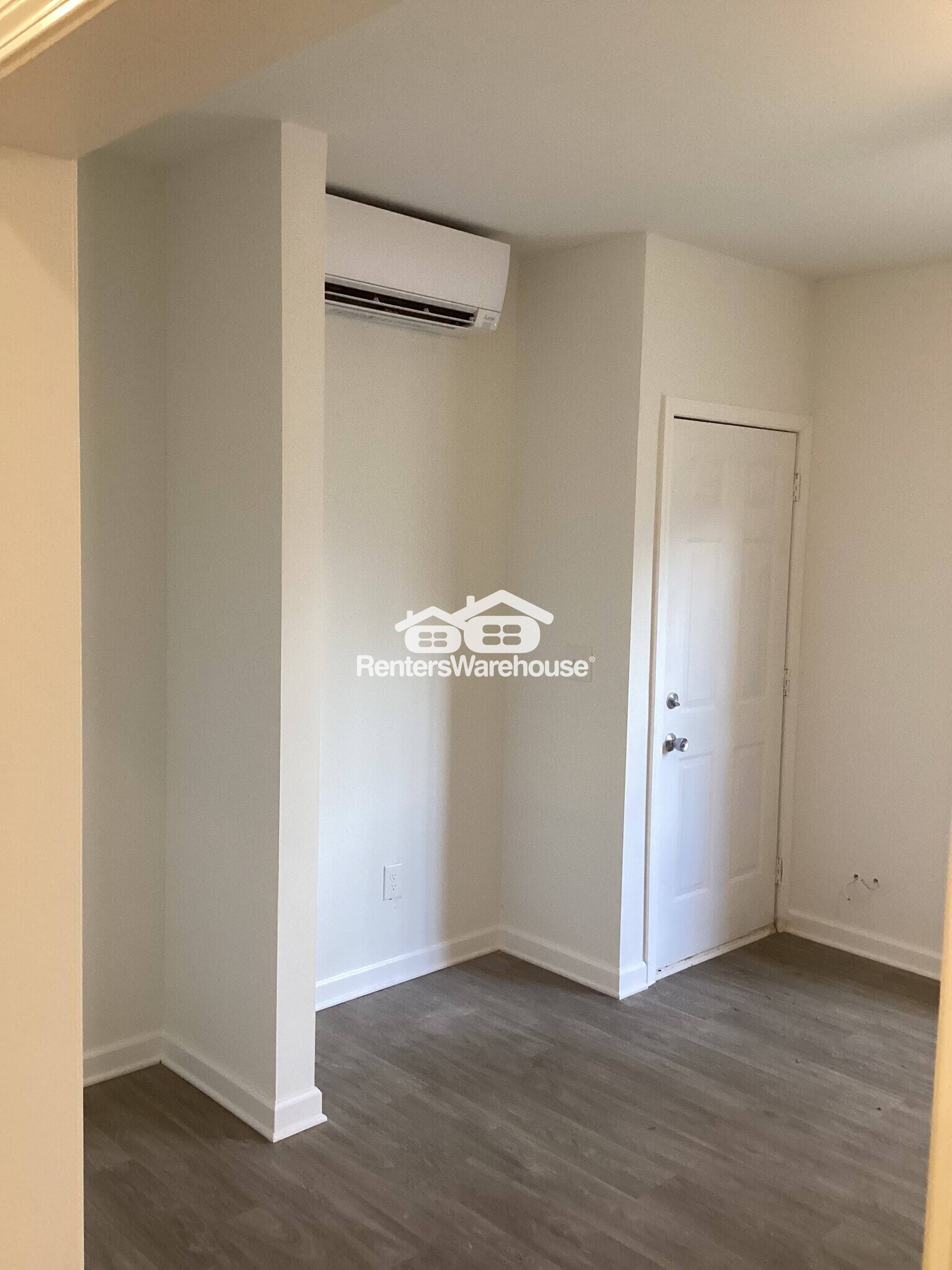 Building Photo - 3275 Long Iron Pl