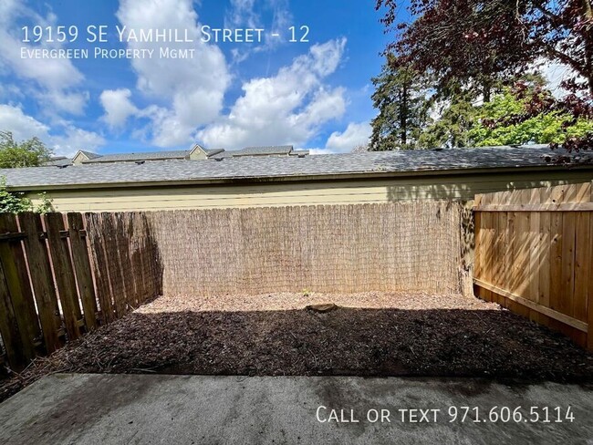 Building Photo - 19159 SE Yamhill St