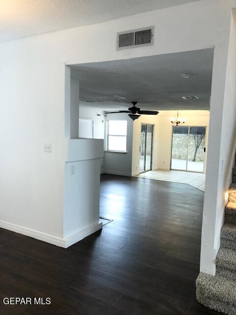 Building Photo - 13700 Paseo Rico Cir