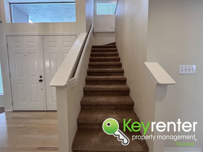 Building Photo - Magnificent North West Tacoma Home