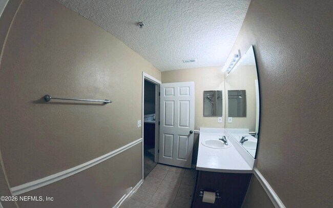 Building Photo - 2200 Marsh Hawk Ln