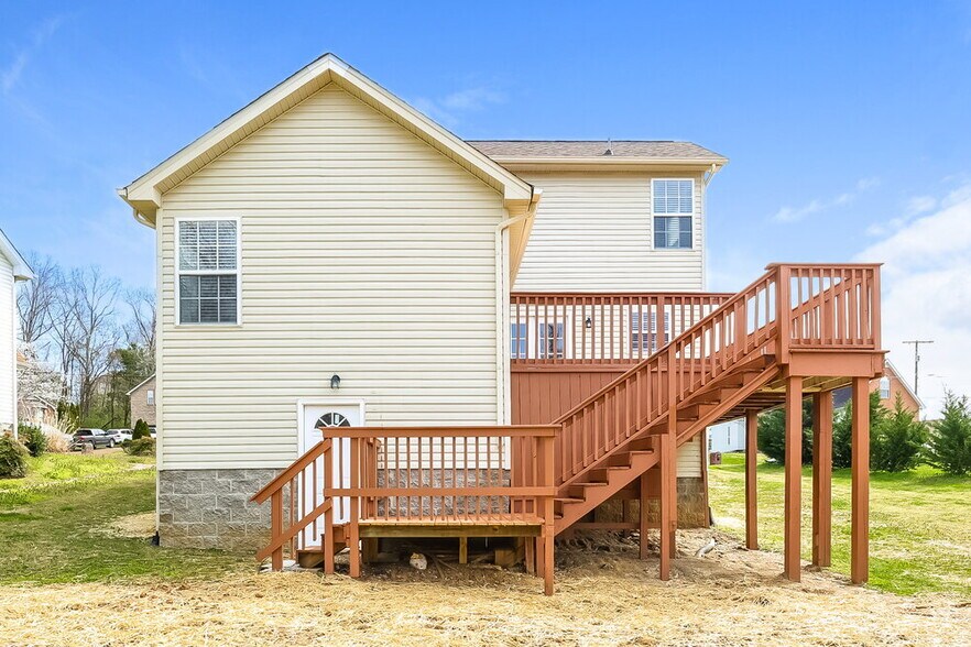 Building Photo - 1505 Brass Oak Trace