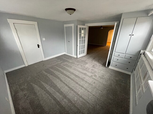 Main Bedroom - 2035 S 50th St