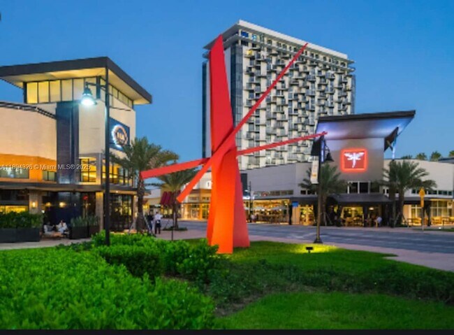 Building Photo - 5350 NW 84th Ave