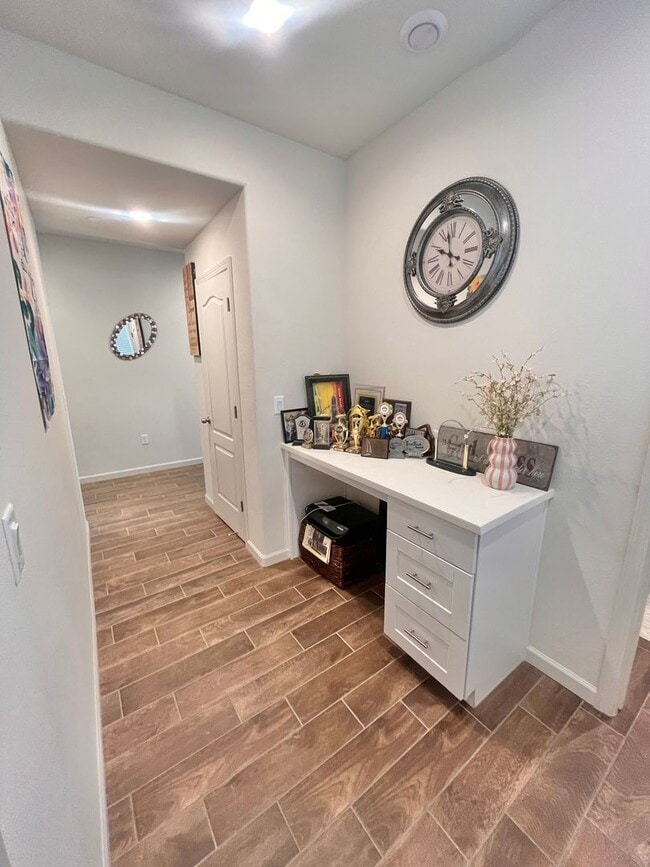 Building Photo - Reduced!! Stunning 5-bedroom, 3-bathroom home with Solar!