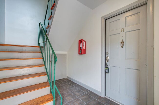 Building Photo - 117 Wentworth St