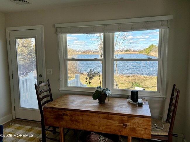 Building Photo - 86 Bridge Ave