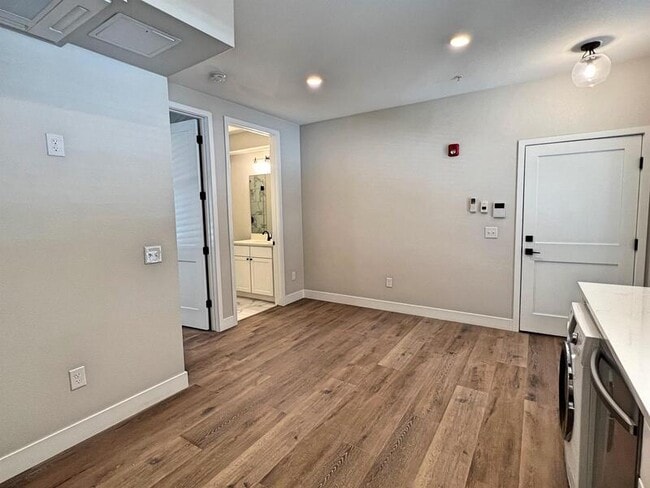 Building Photo - 3327 Tejon St