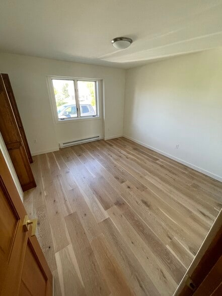 Bedroom #2 - 5014 Justin Ln