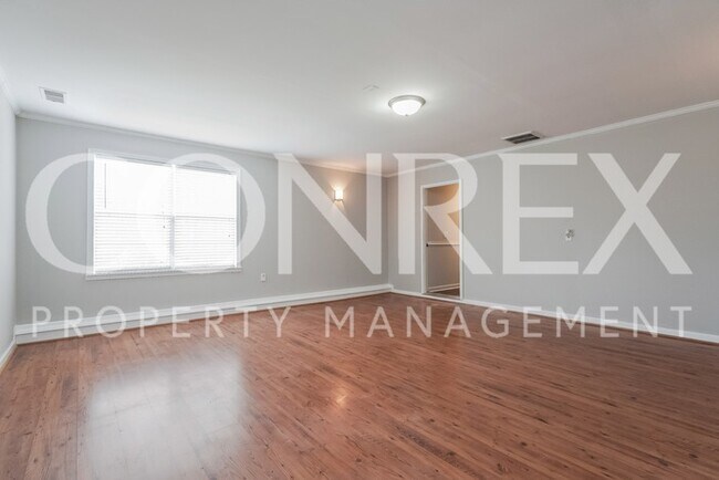 Building Photo - Charming 3 Bedroom Simpsonville, SC Home!