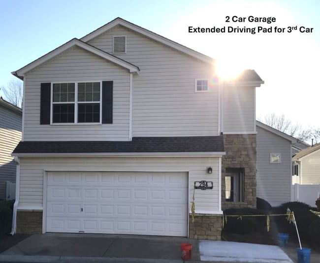 Building Photo - 294 Hiawassee Dr