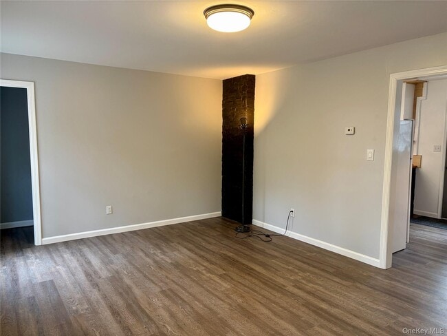 Building Photo - 44 Gregory Rd