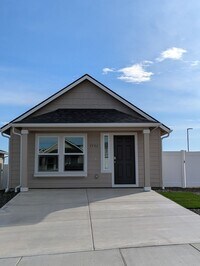 Building Photo - New Single Level Home in SunRidge Community
