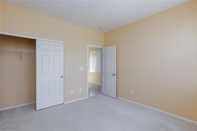 Building Photo - 5044 Walbrook Ln