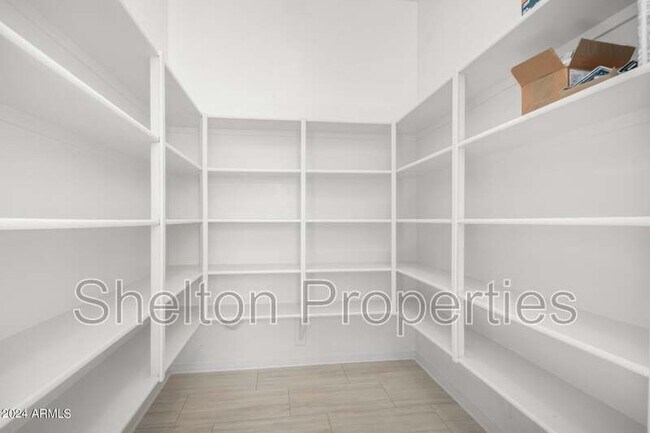 Building Photo - 17229 W Caribbean Ln