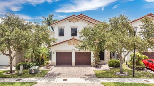 Primary Photo - 10574 NW 70th Ln