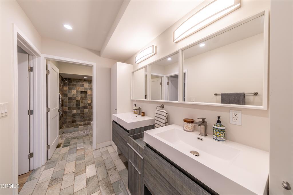 Building Photo - 5035 Escobedo Dr