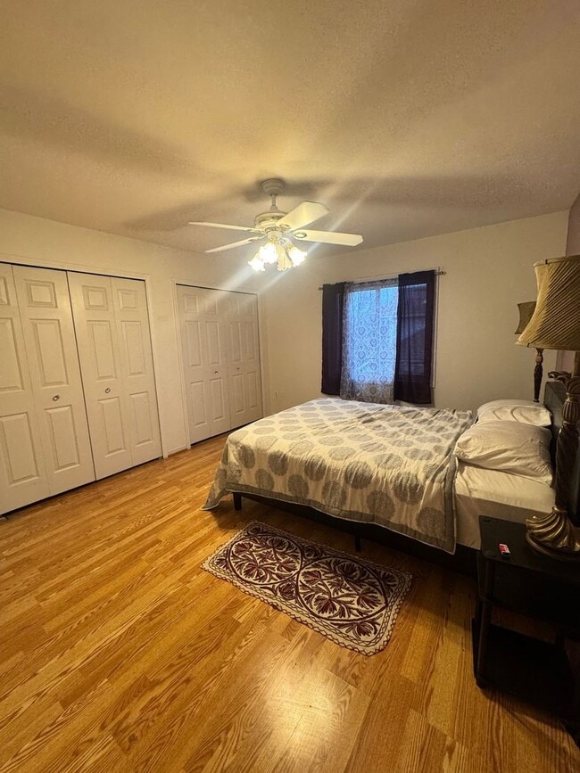 Building Photo - 14466 Doebler Dr